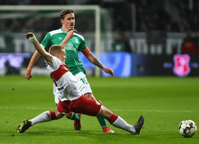 德甲攻防乱战：不来梅主场残阵保级 法兰克福客场折锋承压